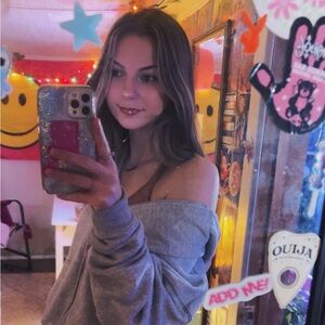 Meet your Posher, Raina